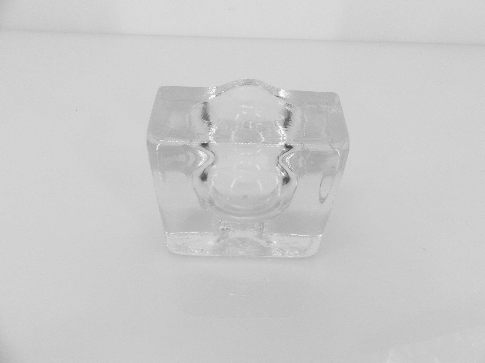 Sculptural Ashtray In Clear Glass, Puzzle Model, Design Bertil Vallien, Boda åfors, Sweden, Circa 1970 photo 180.0