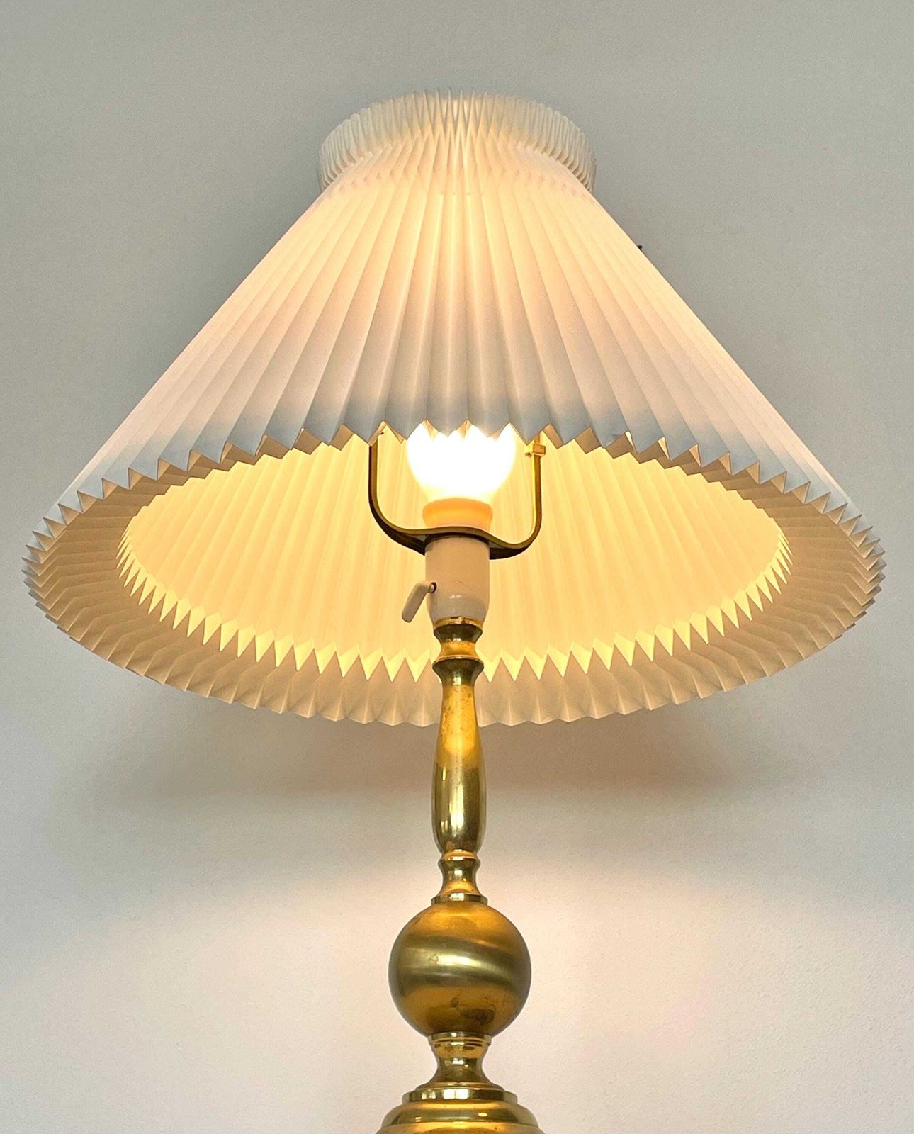 Vintage Danish Mid Century Large Brass Design Table Lamp In Organic Shapes With Original Le Klint White Pleated Shade photo furniture