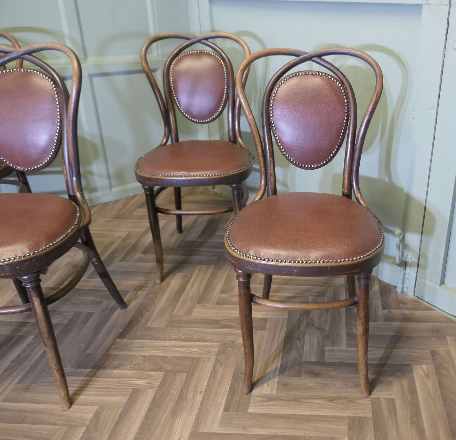 Set Of 4 Thonet Bistro Bentwood Chairs photo for sale