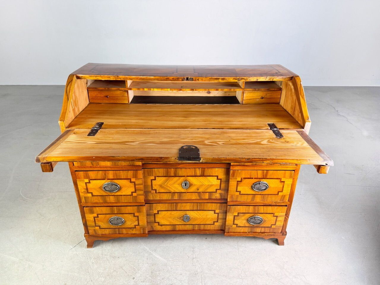 Barokke Secretaire Ladekast, Ca. 1700, Antiek Walnoot photo 1890.0