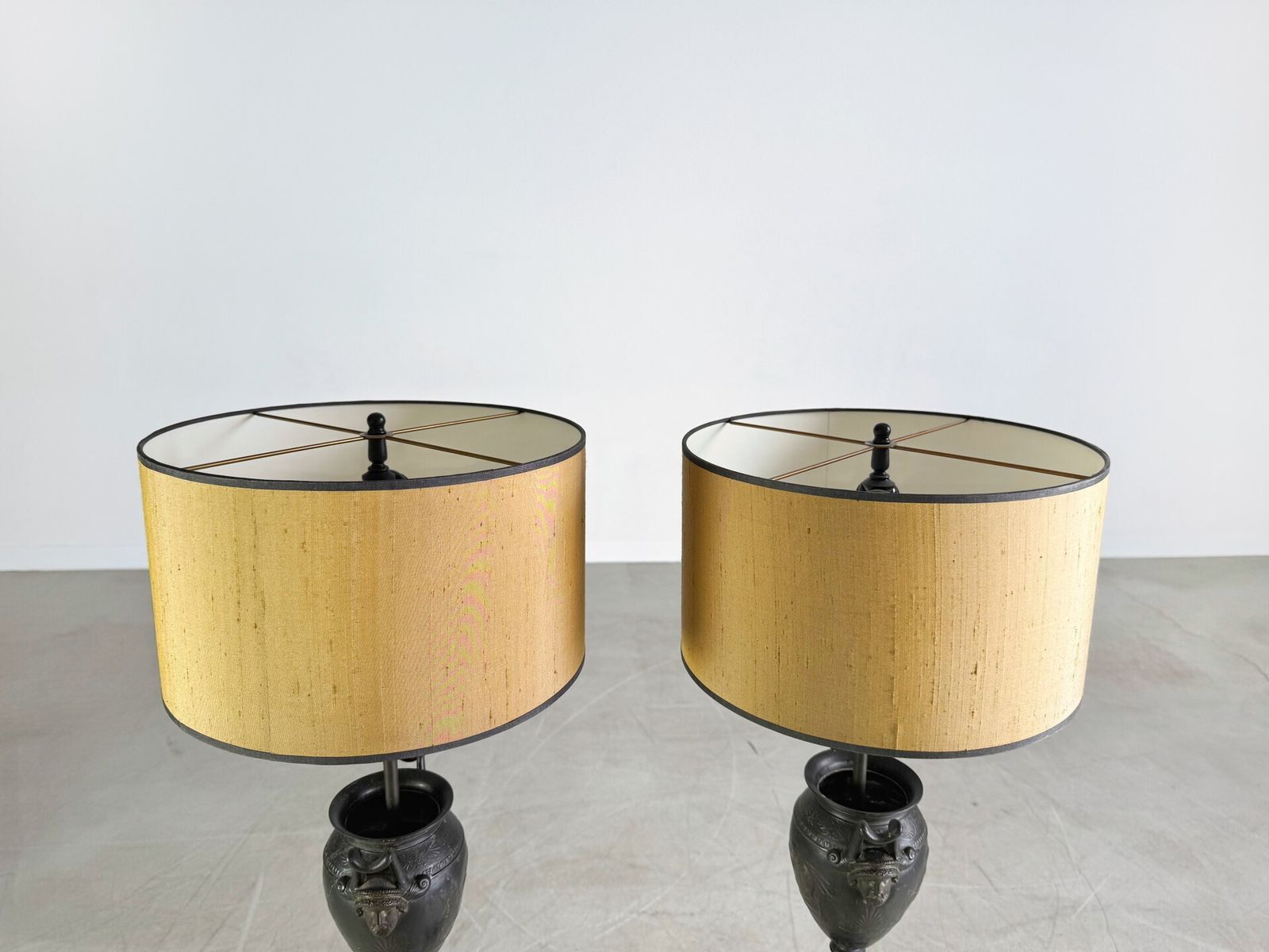 photo furniture Set Of 2 Floor Lamps Antique Look Glass Floor Lamp Lamp
