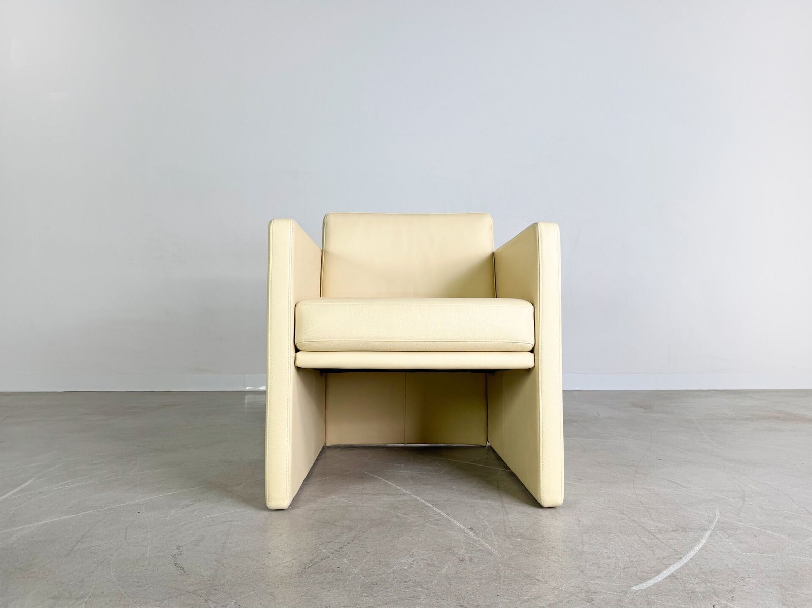 Original Rolf Benz Armchair Ego G Leather Beige Design Armchair photo for sale