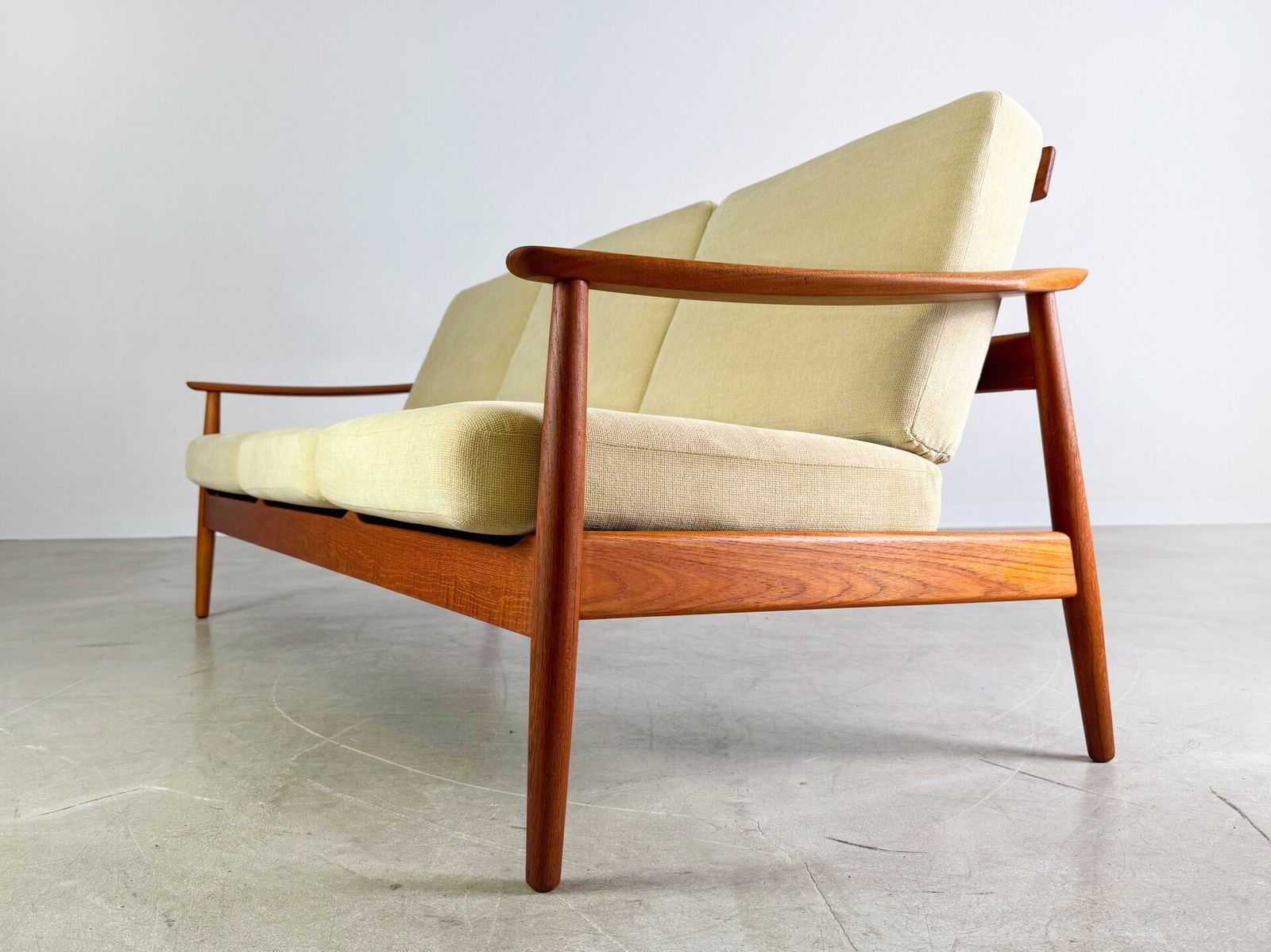 Original Arne Vodder Sofa Midcentury France & Søn Daverkosen Couch photo vinterior