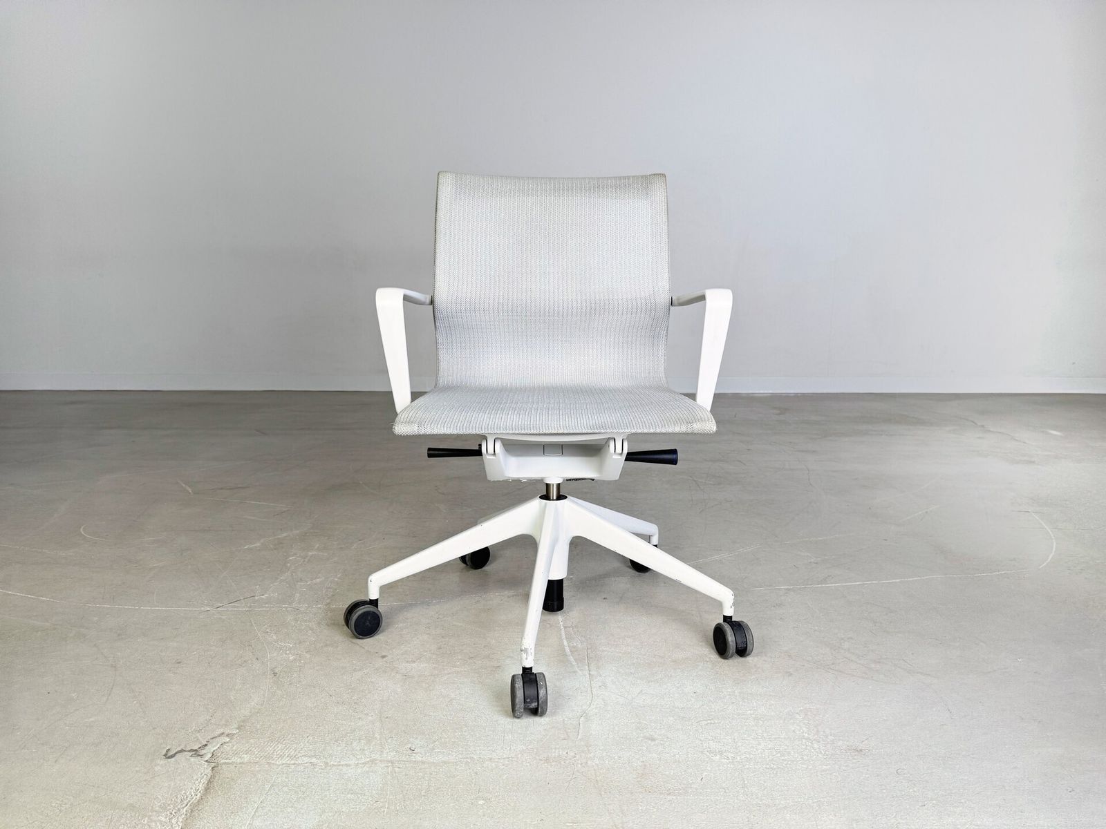 photo for sale Original Vitra Physix Office Chair Trioknit Gray Grey Armchair