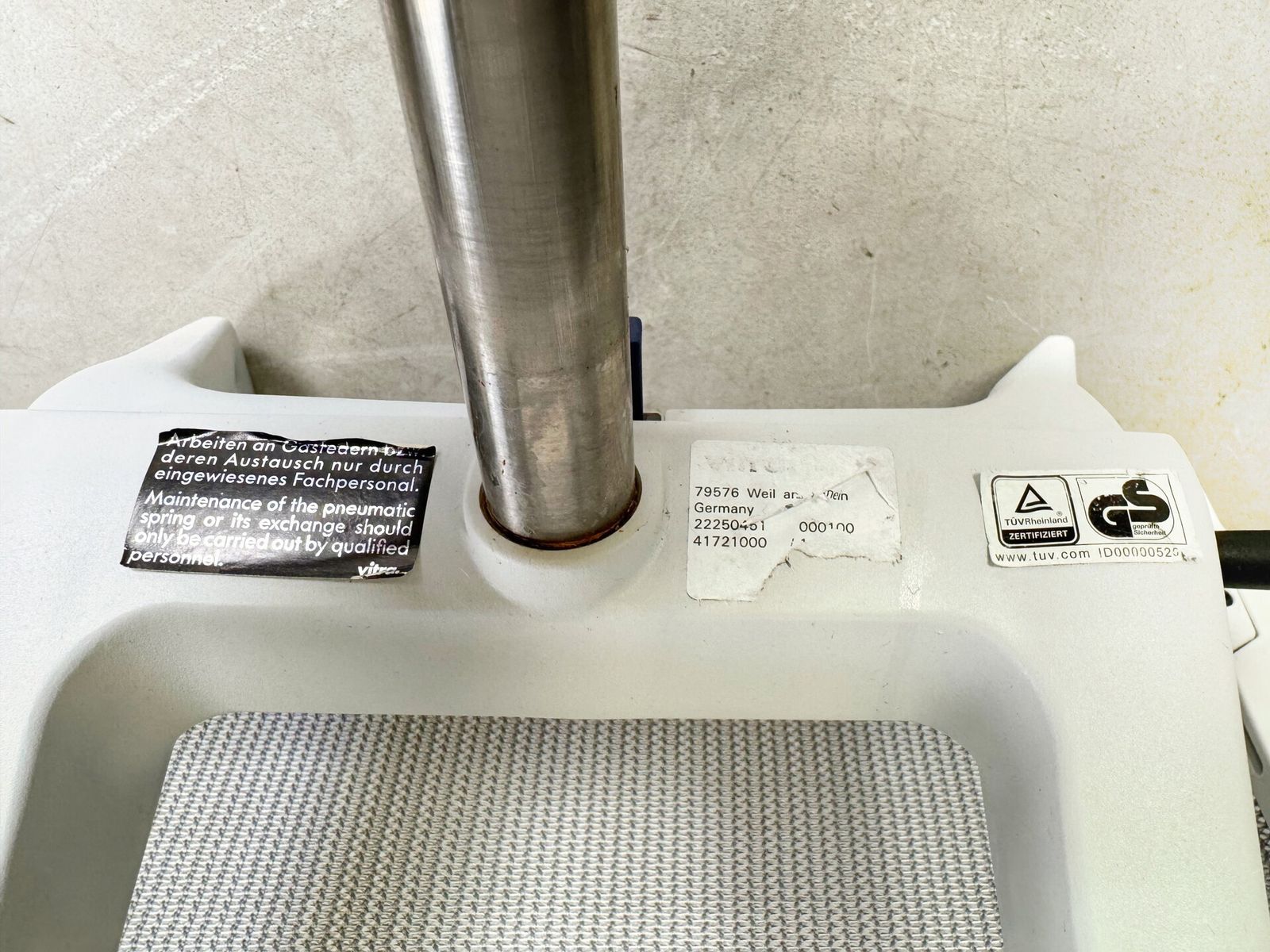 390.0 Original Vitra Physix Office Chair Trioknit Gray Grey Armchair photo