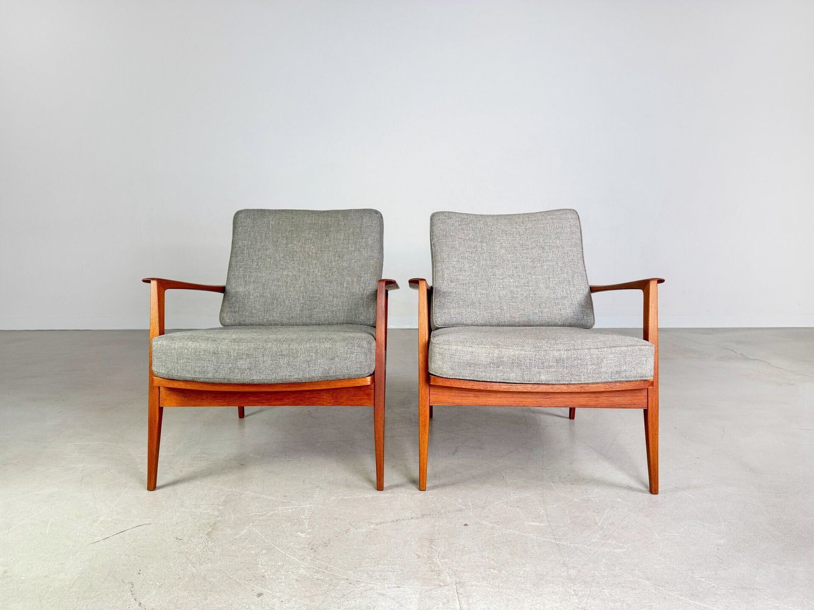Set Of 2 Midcentury Easy Chair Knoll Antimott Teak 1960 photo for sale