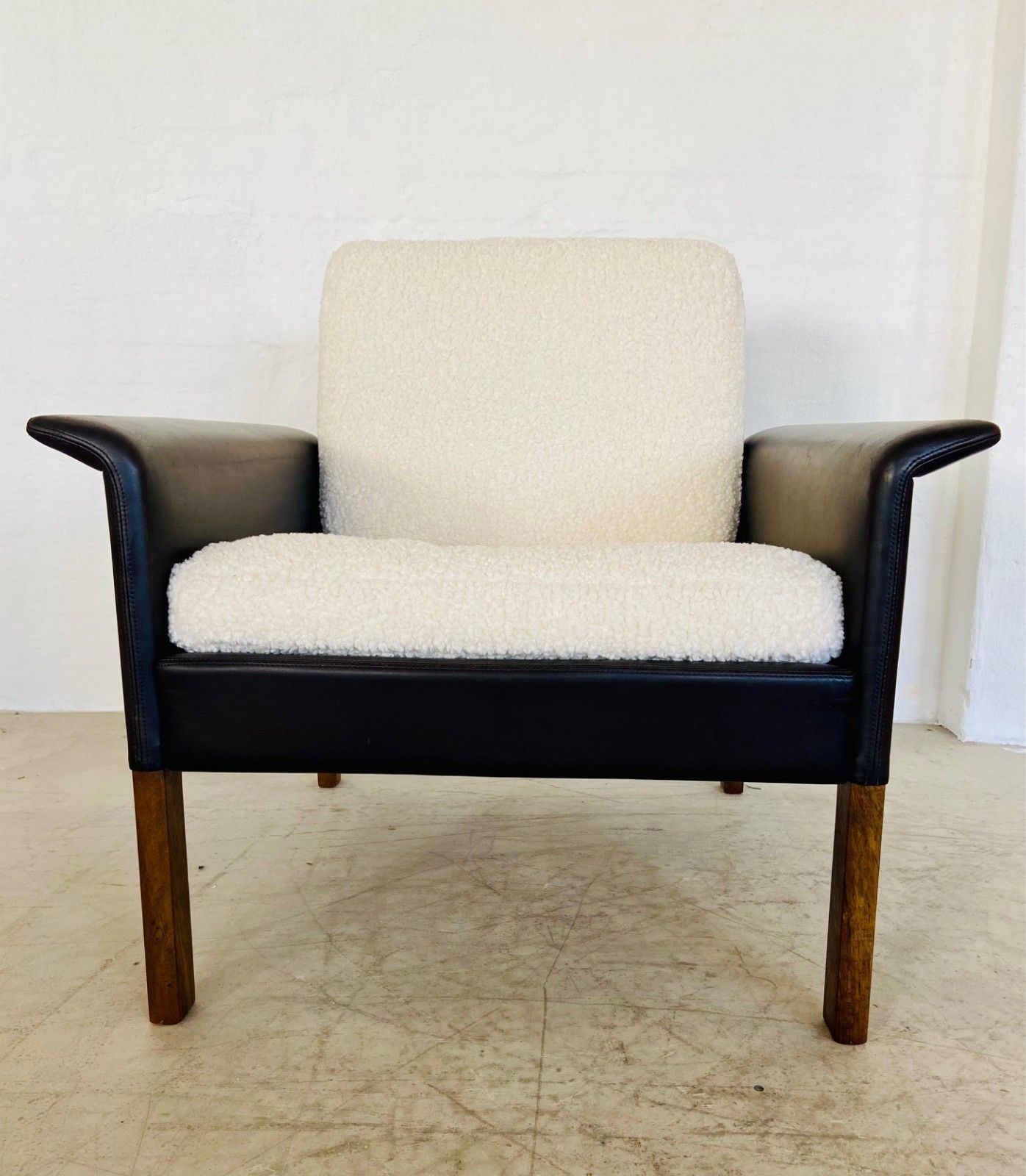 1960,S Retro Hans Olsen Rosewood And Leather Lounge Chair photo furniture