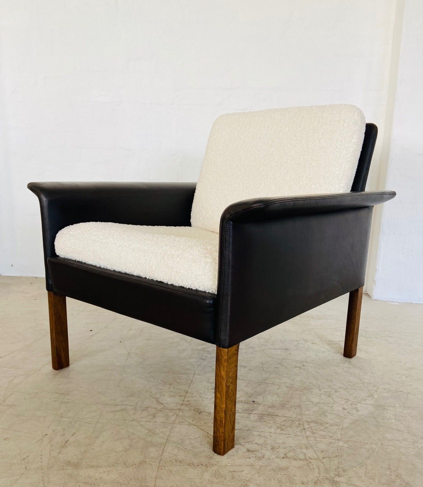 Furniture 1960,S Retro Hans Olsen Rosewood And Leather Lounge Chair photo