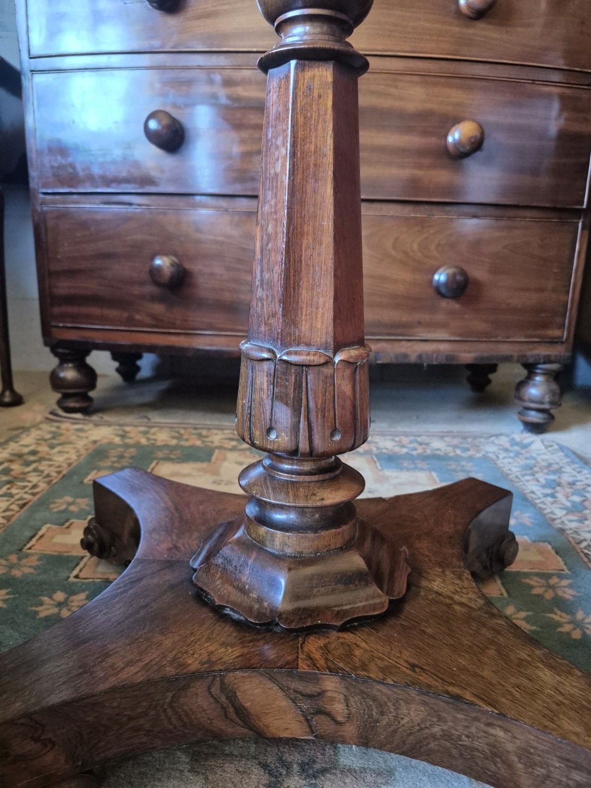 photo vinterior Ravishing Regency 1820 Sarcophagus  Rosewood Pedestal Teapoy Quatreform Platform