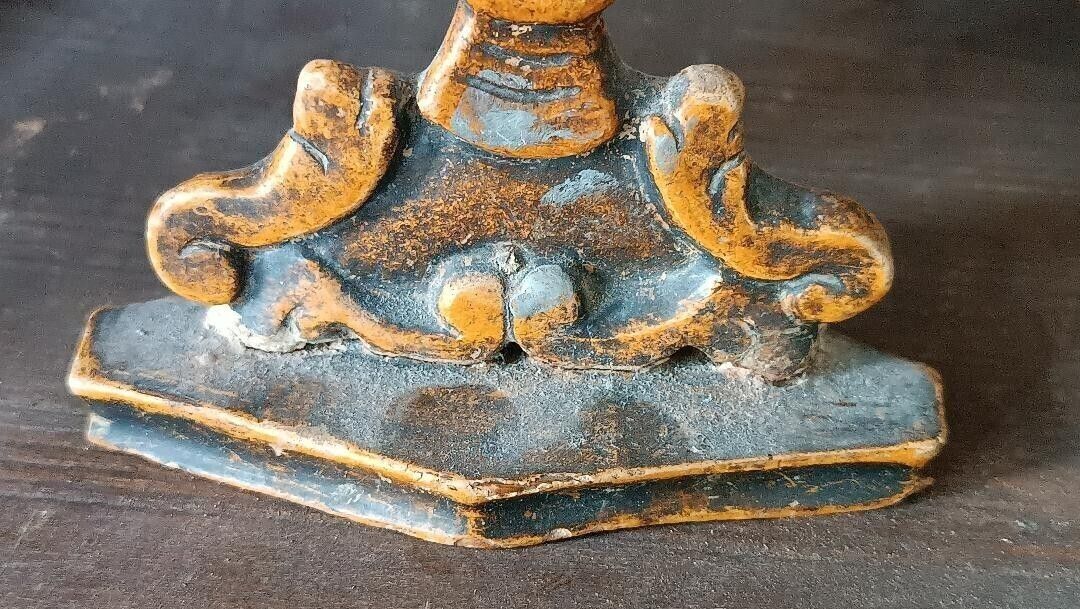 Small Reliquary In Lacquered Wood With Relic From The 18th Century photo vinterior