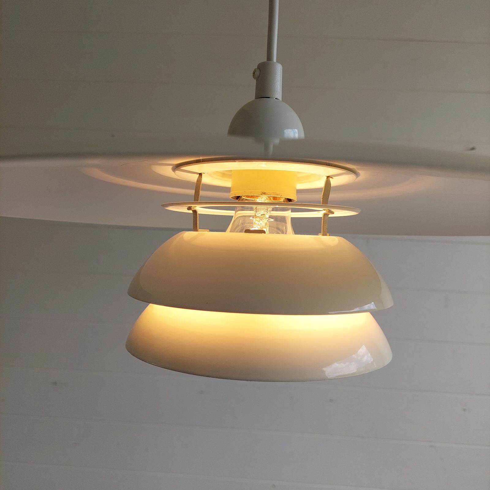 photo furniture Mid Century  Ikea 'Vinter' Pendant Lamp Vintage Metal Triple Ring Ceiling Light Louis Poulsen Style 90s