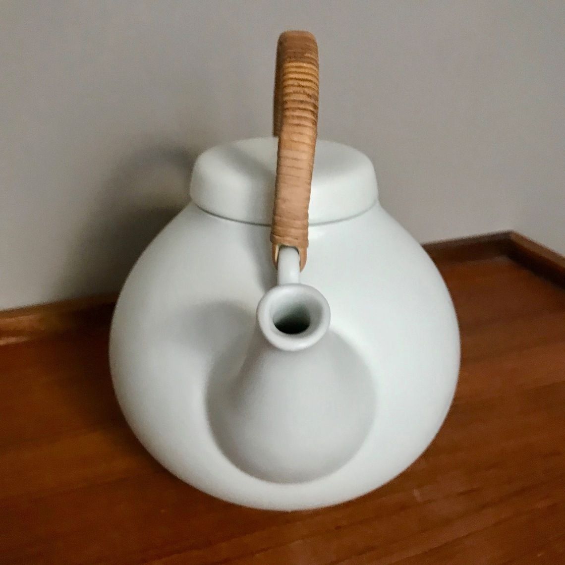 Teapot Mid Century Arabia Finland Ulla Procope Design White Teapot photo vintage
