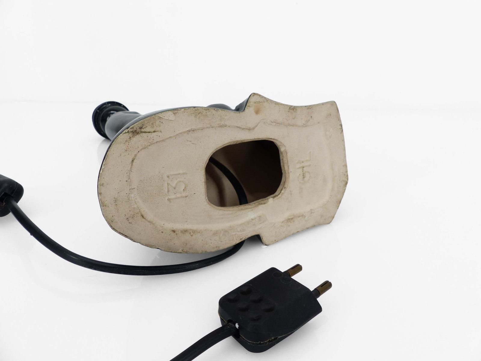photo furniture Anthropomorphic Sculptural Lamp In Black Ceramic By Gil Agnoloni, Italy, 1950