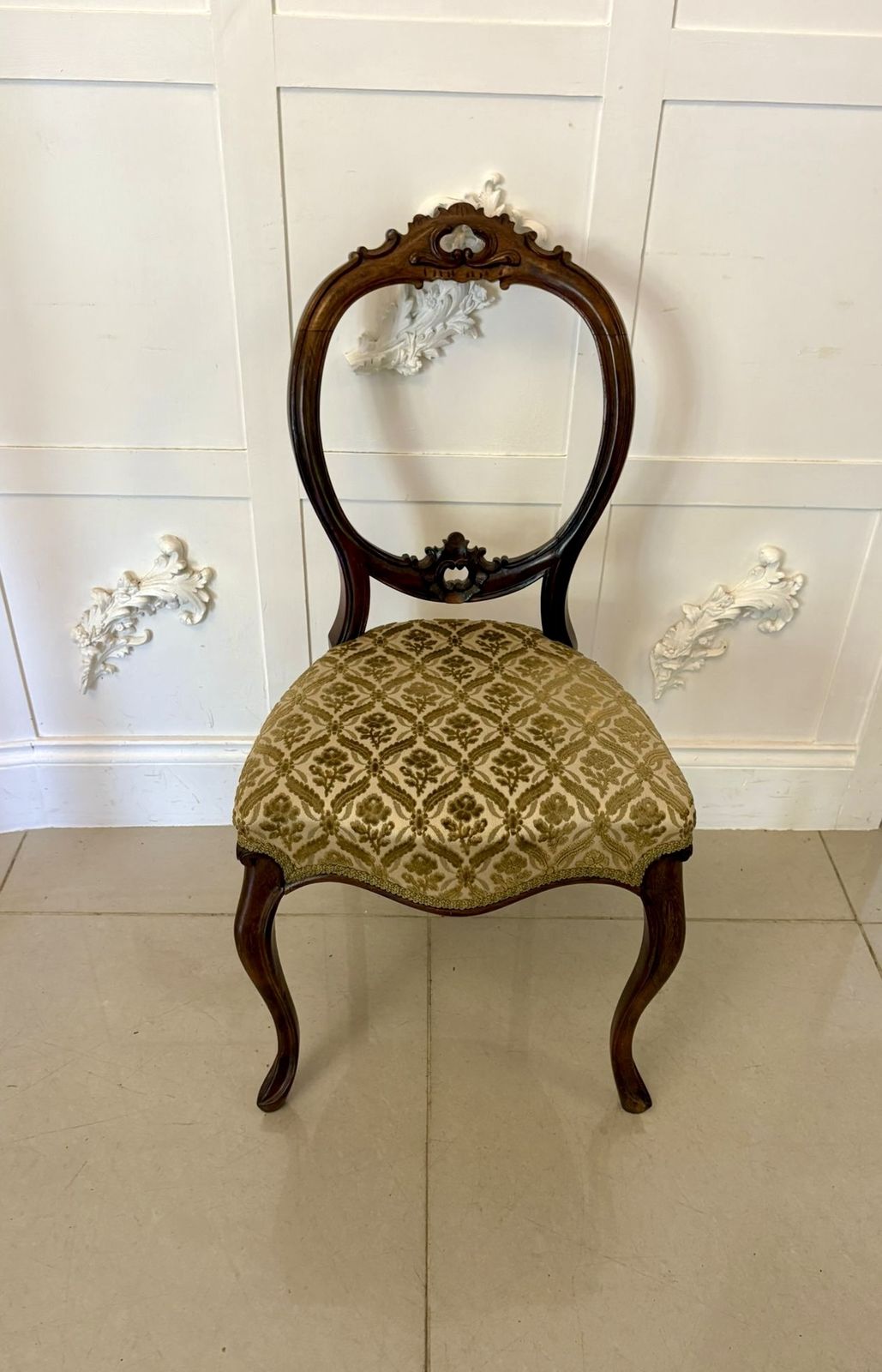photo furniture Outstanding Quality Antique 19th Century Set Of Six Carved Walnut Dining Chairs