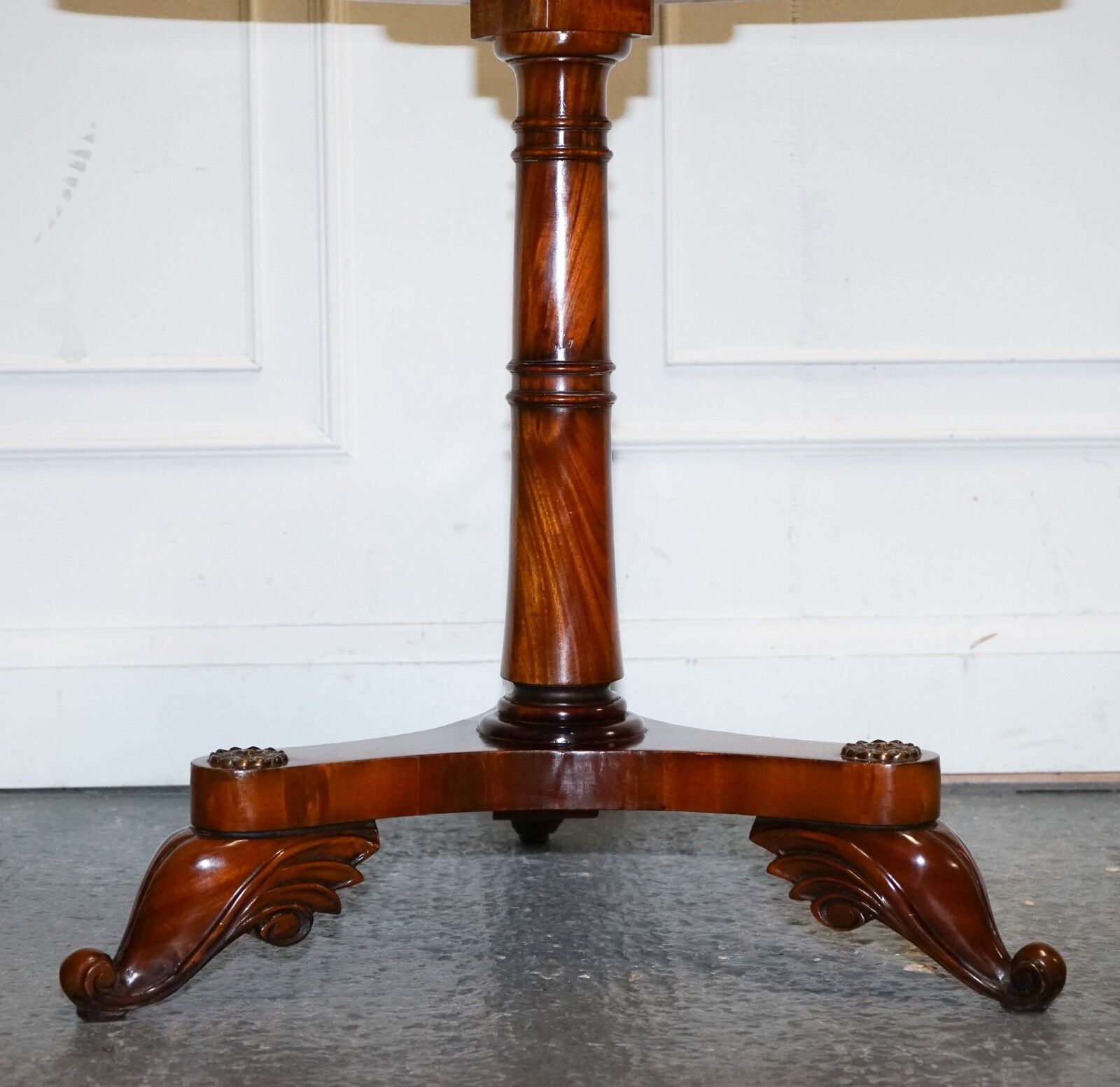 Stunning Fully Restored French Empire Style Burr Walnut Side Wine Lamp End Table photo buy