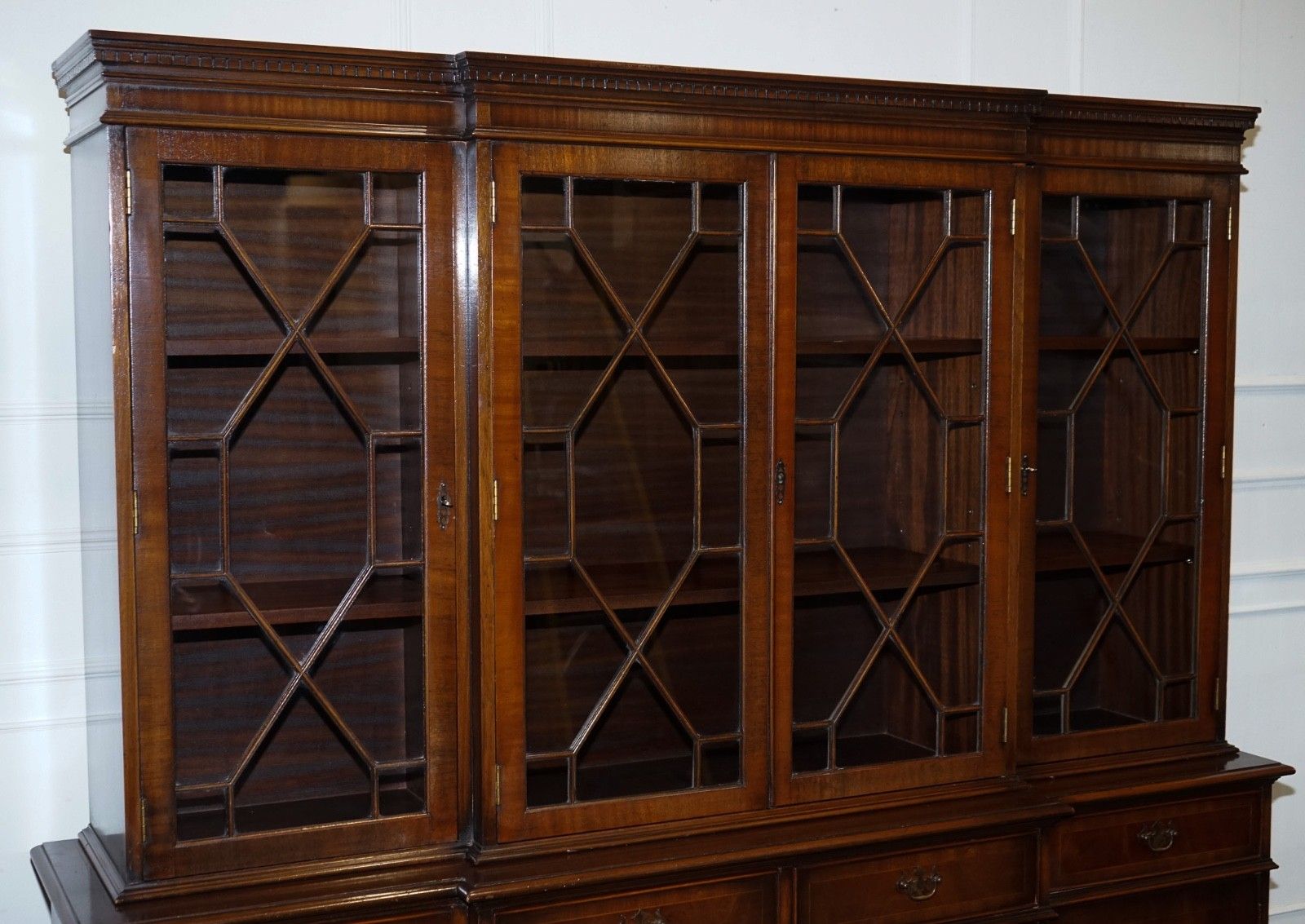 Stunning Georgian Style Breakfront Four Door Display Cabinet Bookcase photo Furniture