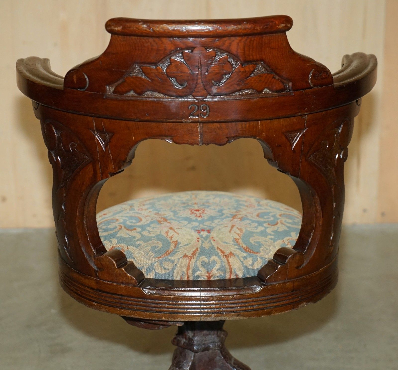photo vinterior Antique Victorian Hand Carved Mahogany Ships Captains Cast Iron Base Armchair