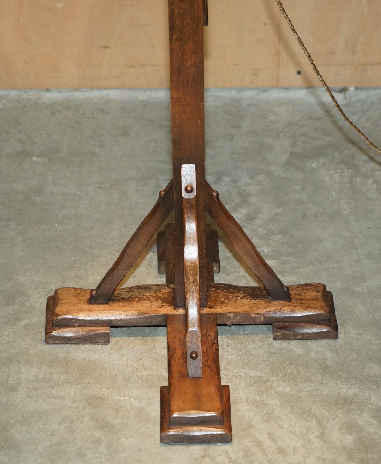 950.0 Antique Circa 1930's Mission Arts & Crafts Carved Oak Adjustable Floor Lamp photo