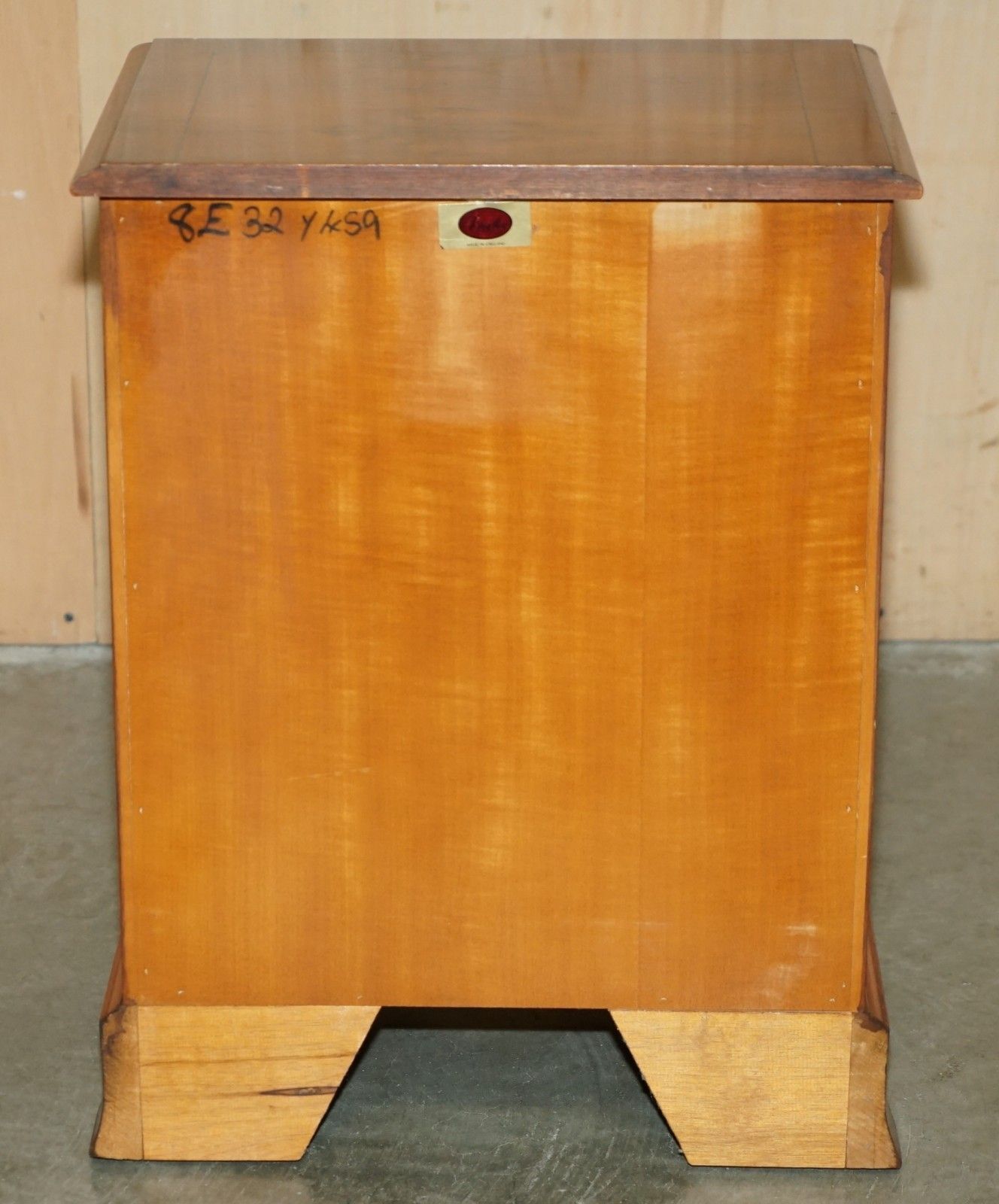 photo furniture Pair Of Bradley Furniture Burr Yew Bedside Table Nightstand Drawers Butlers Tray