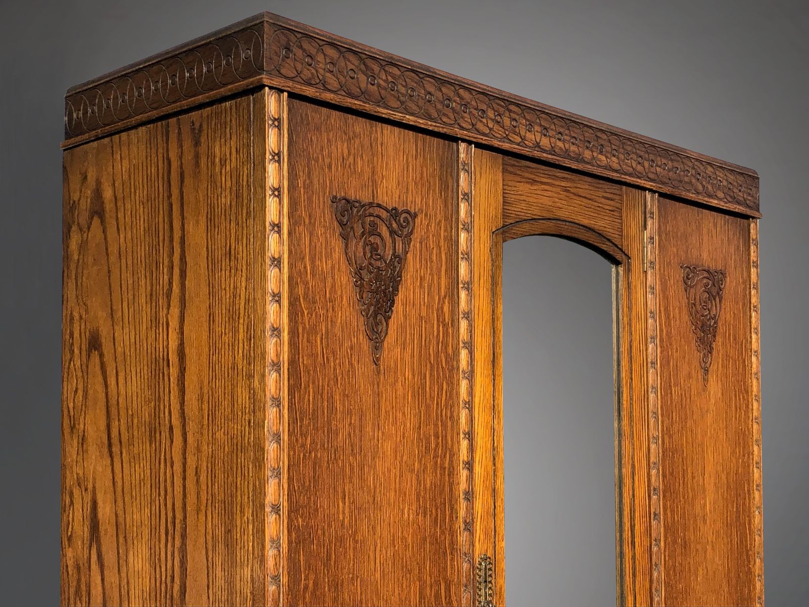 photo for sale Cabinet Arts & Crafts / Art Nouveau By Harris Lebus, England 1900