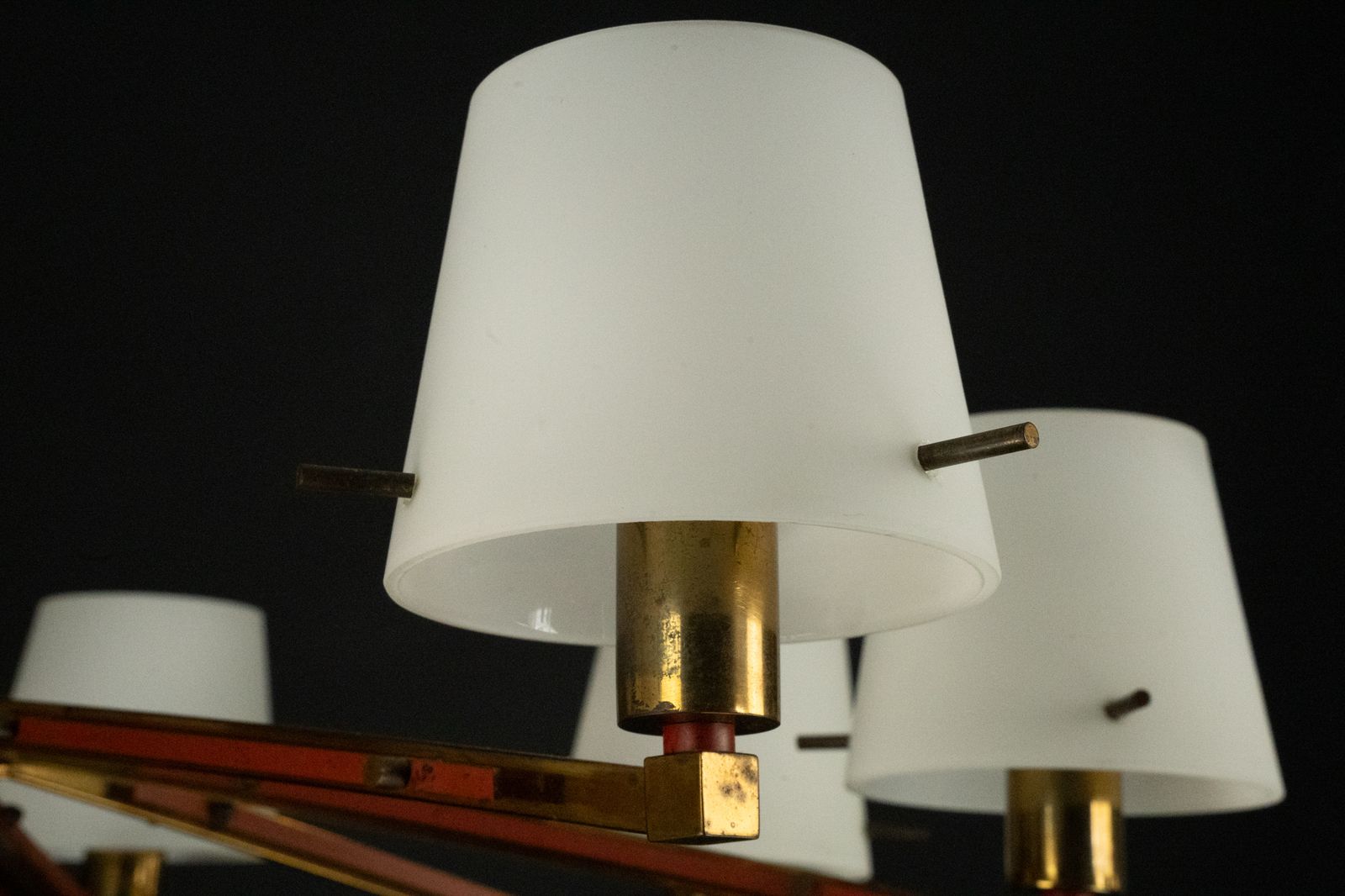 4550.0 Mid Century 8 Arms Stilnovo Chandelier In Opaline, Brass And Red Lacquer. Italy 1950s photo