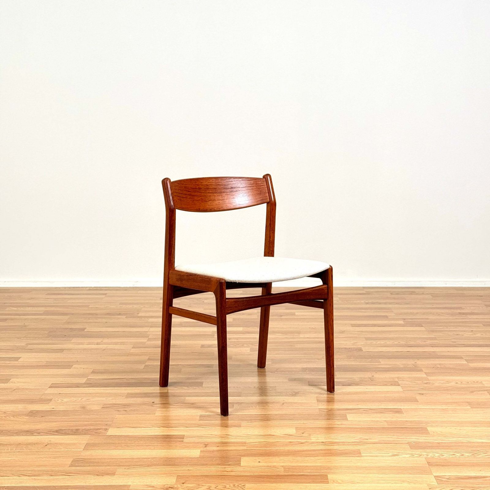 Set Of 2 Dining Chairs In Teak By Erik Kirkegaard photo furniture