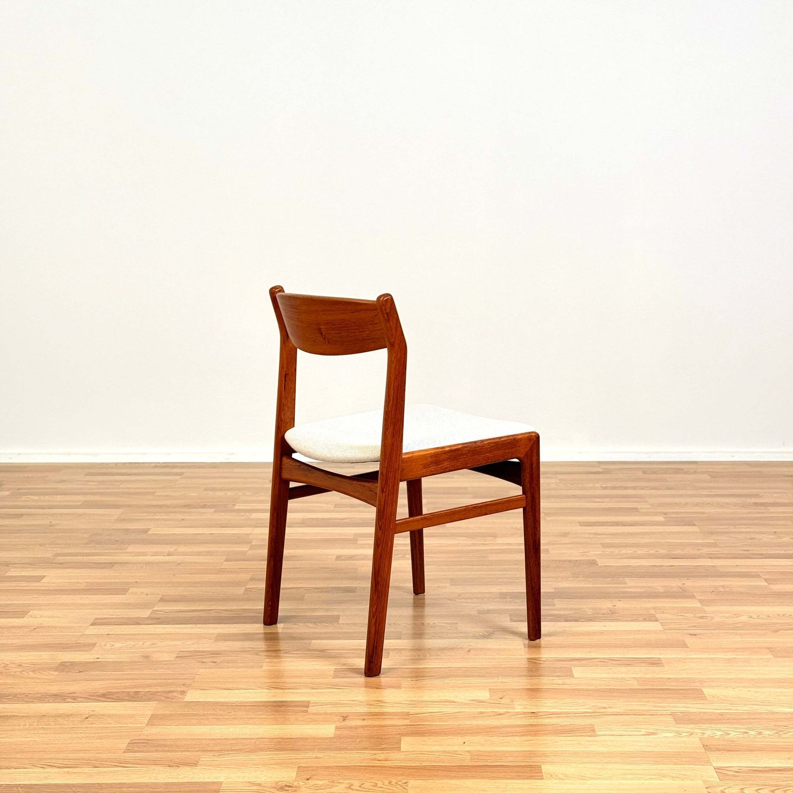 Set Of 2 Dining Chairs In Teak By Erik Kirkegaard photo for sale