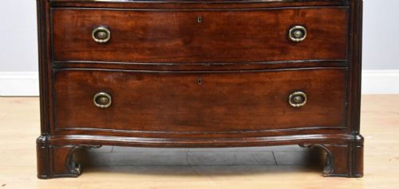 18th Century Mahogany Serpentine Chest Of Drawers photo Furniture