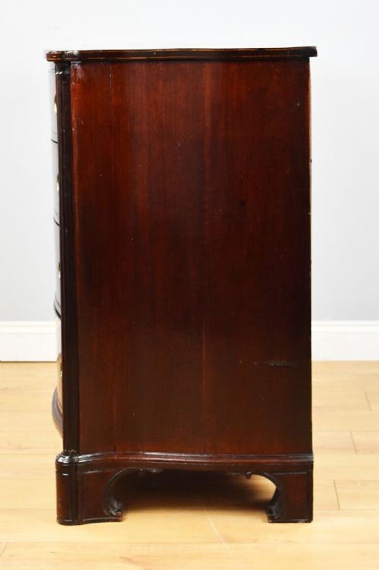 18th Century Mahogany Serpentine Chest Of Drawers photo vintage