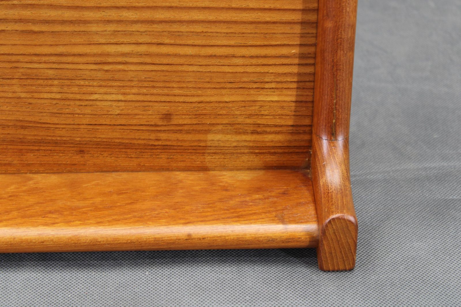 2242.0 1950s Pair Of Rare Borge Mogensen Teak Floating Night Stand By Dyrlund Denmark photo
