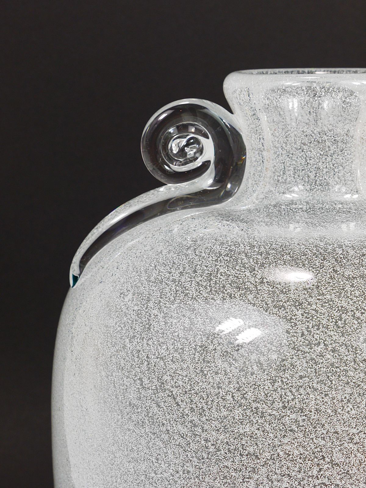 Seguso Vetri D’arte Pulegoso Bubble Vase With Handles, Murano, Italy 1950s photo vinterior