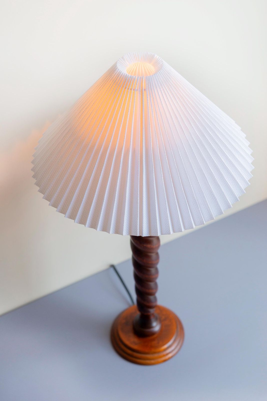 Barley Twist Wooden Table Lamp, Vintage Hand Carved Desk Lamp, Classic Victorian Style Table Lamp, Pleated Shade photo buy