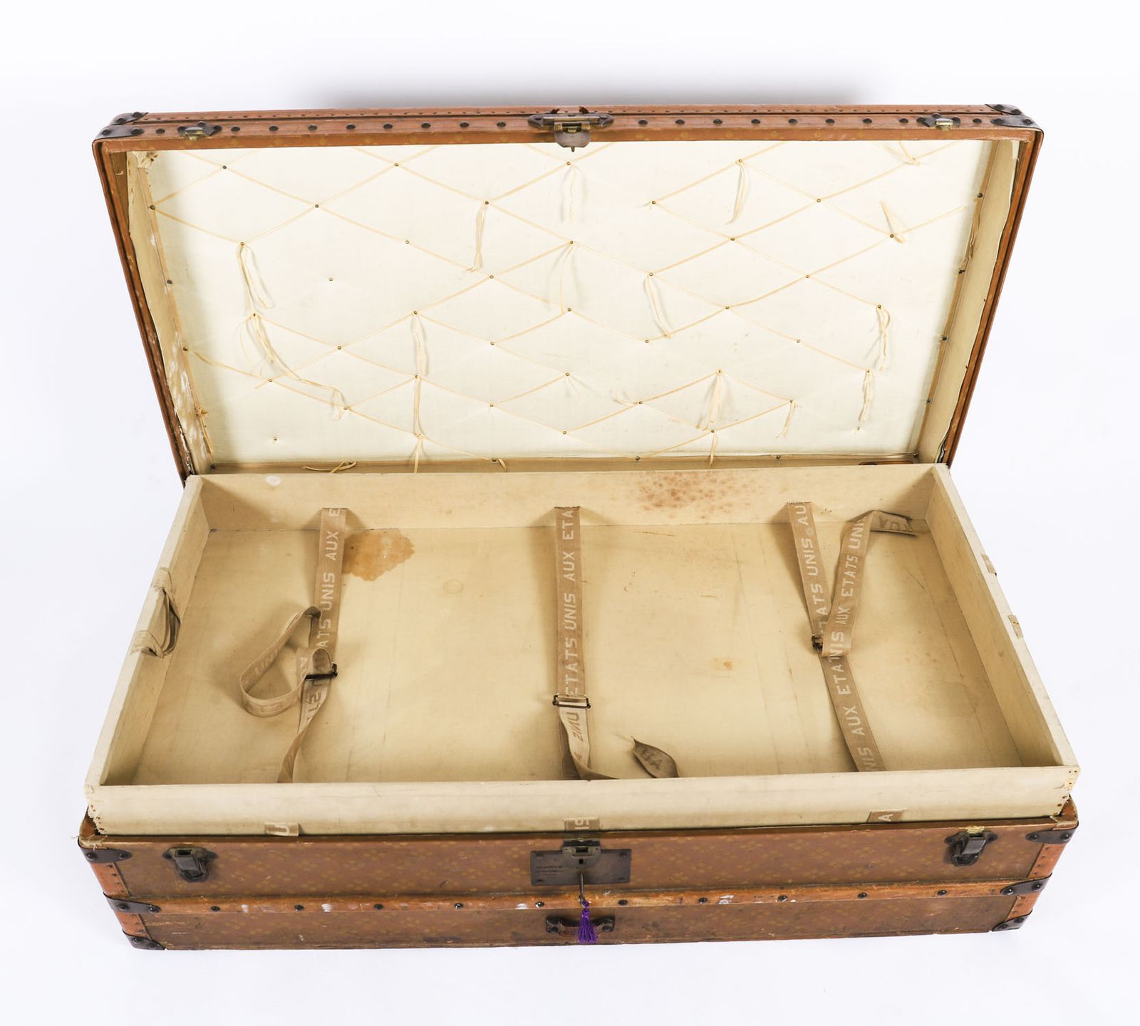Furniture Antique Aux Etats Unis Of Paris Steamer Trunk Luggage Circa 1920 photo