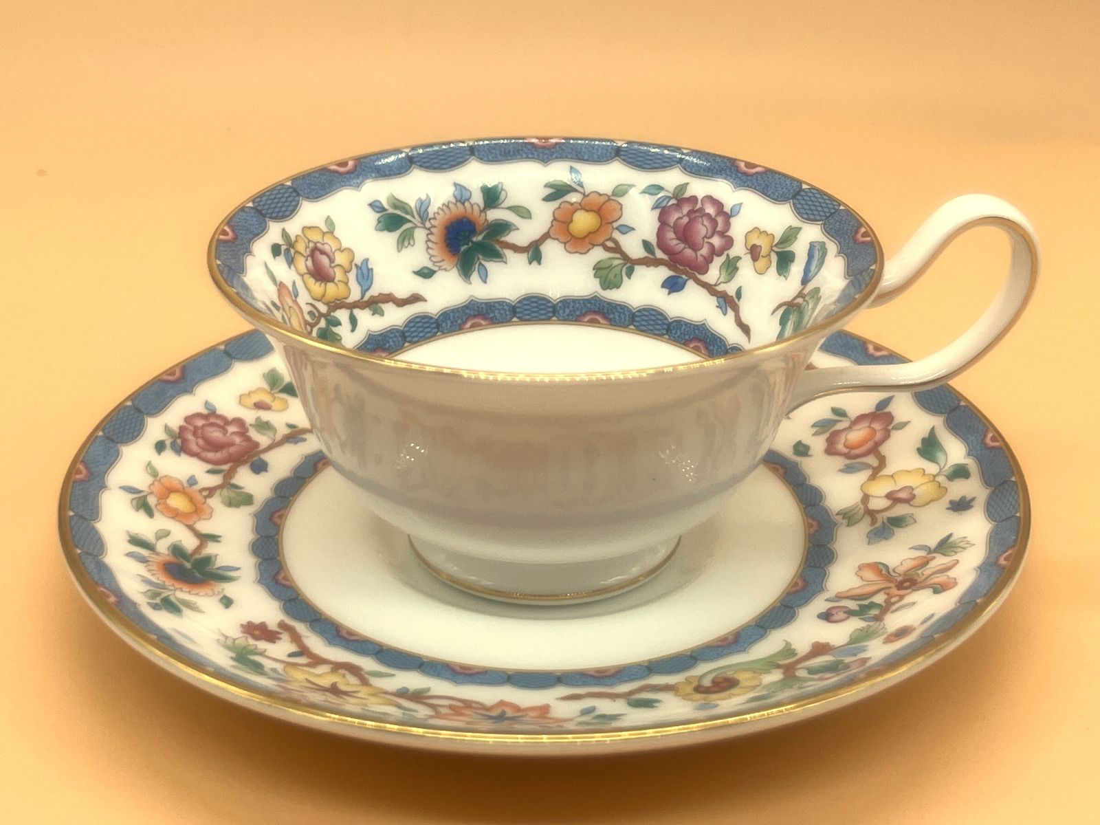 Vintage Wedgwood China Huntingdon Design Peony Shape Tea Cup & Saucer Duo. photo for sale
