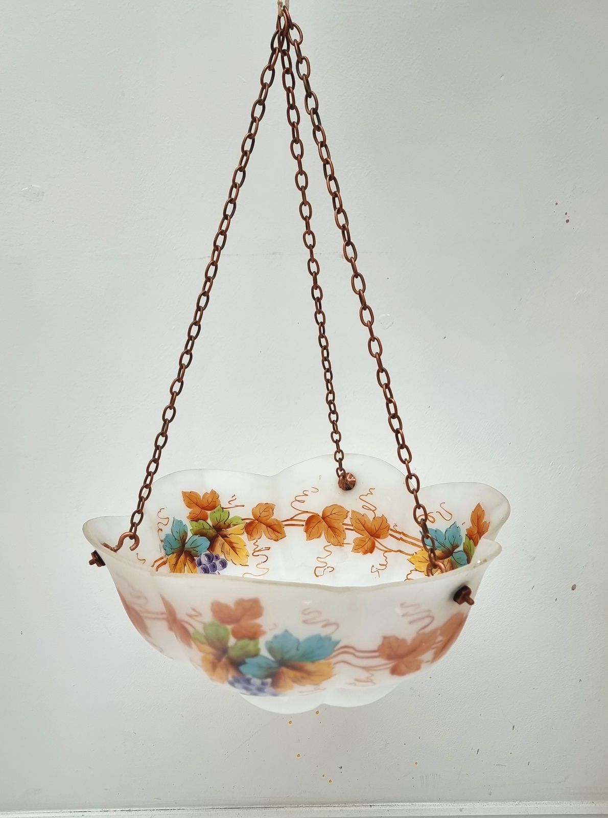 Large Art Deco Flycatcher Glass Light Fitting On Chains White Floral 1930s photo for sale