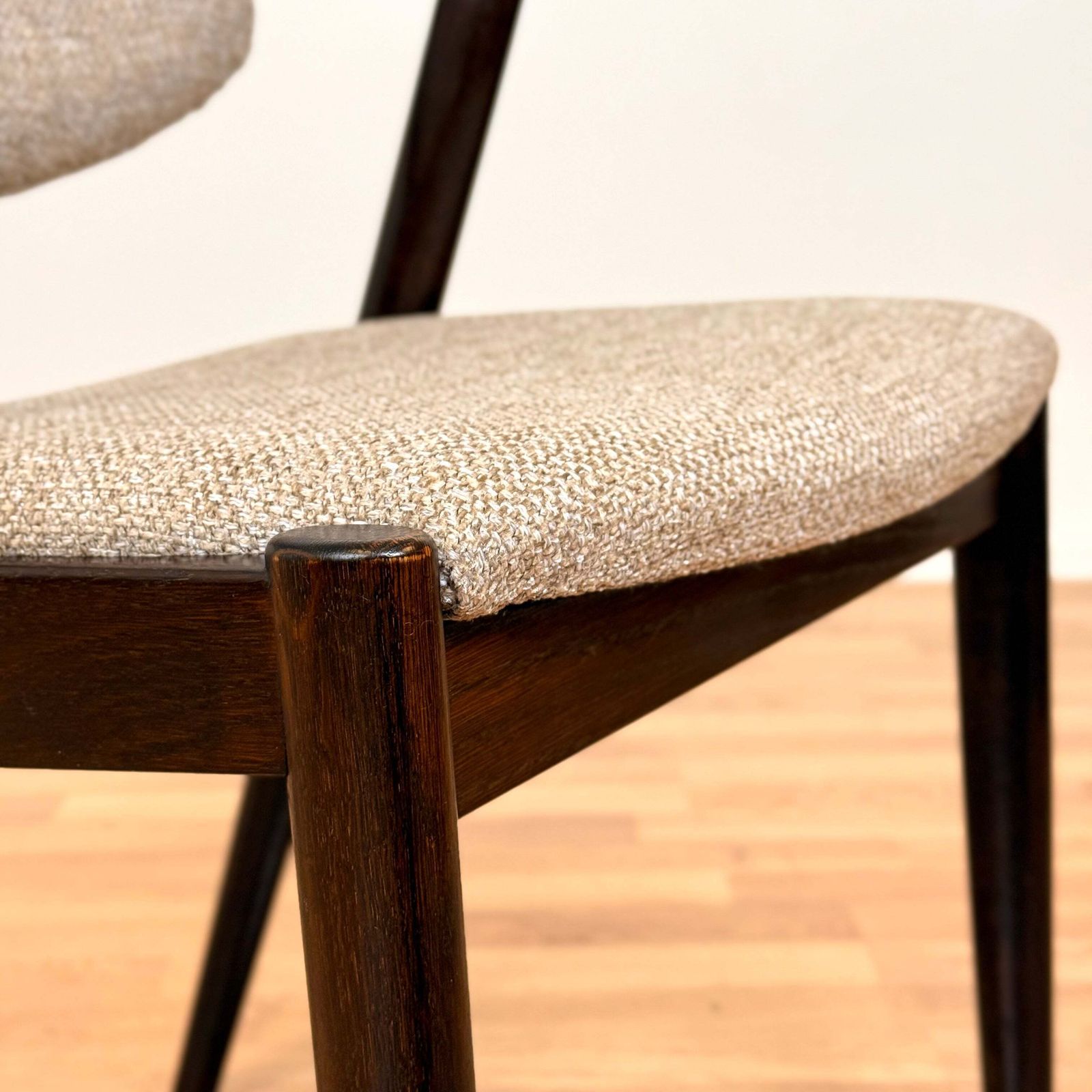 photo buy Rare Set Of 4 Dining Chairs 'Model 42' By Kai Kristiansen For Andersen Møbelfabrik