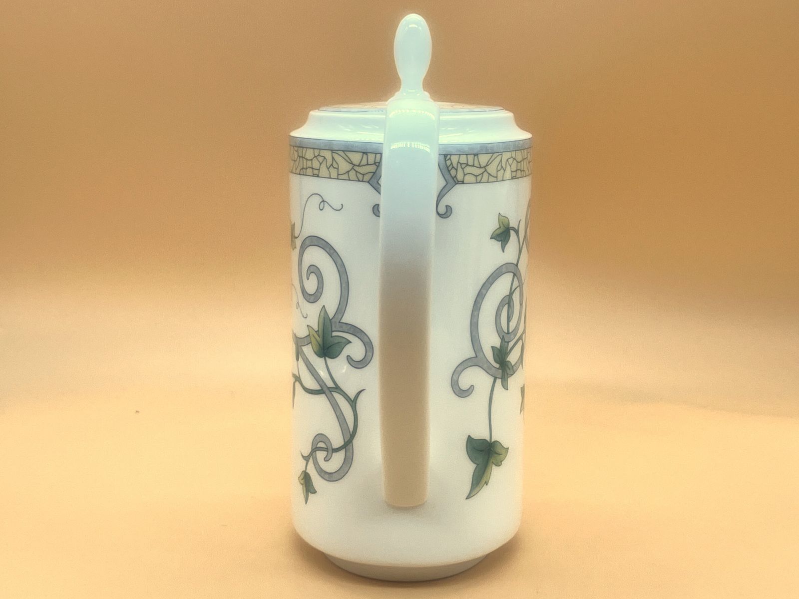 photo furniture Large Wedgwood Pottery Aegina Design 2 Pint Capacity Coffee Pot.