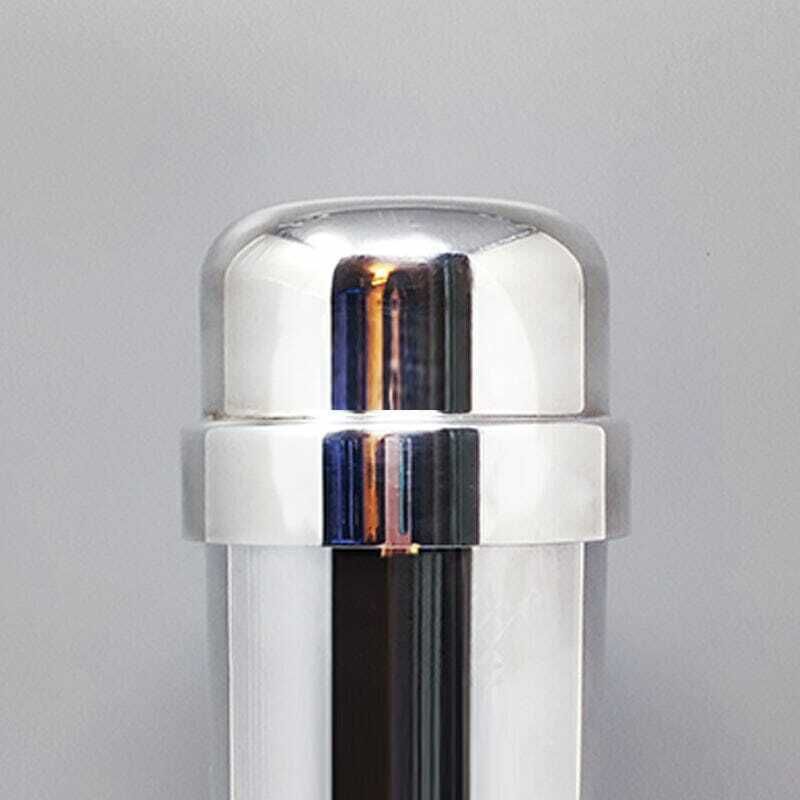 1960s Gorgeous Cocktail Shaker In Silver Plated By P.M. Made In Italy photo vinterior