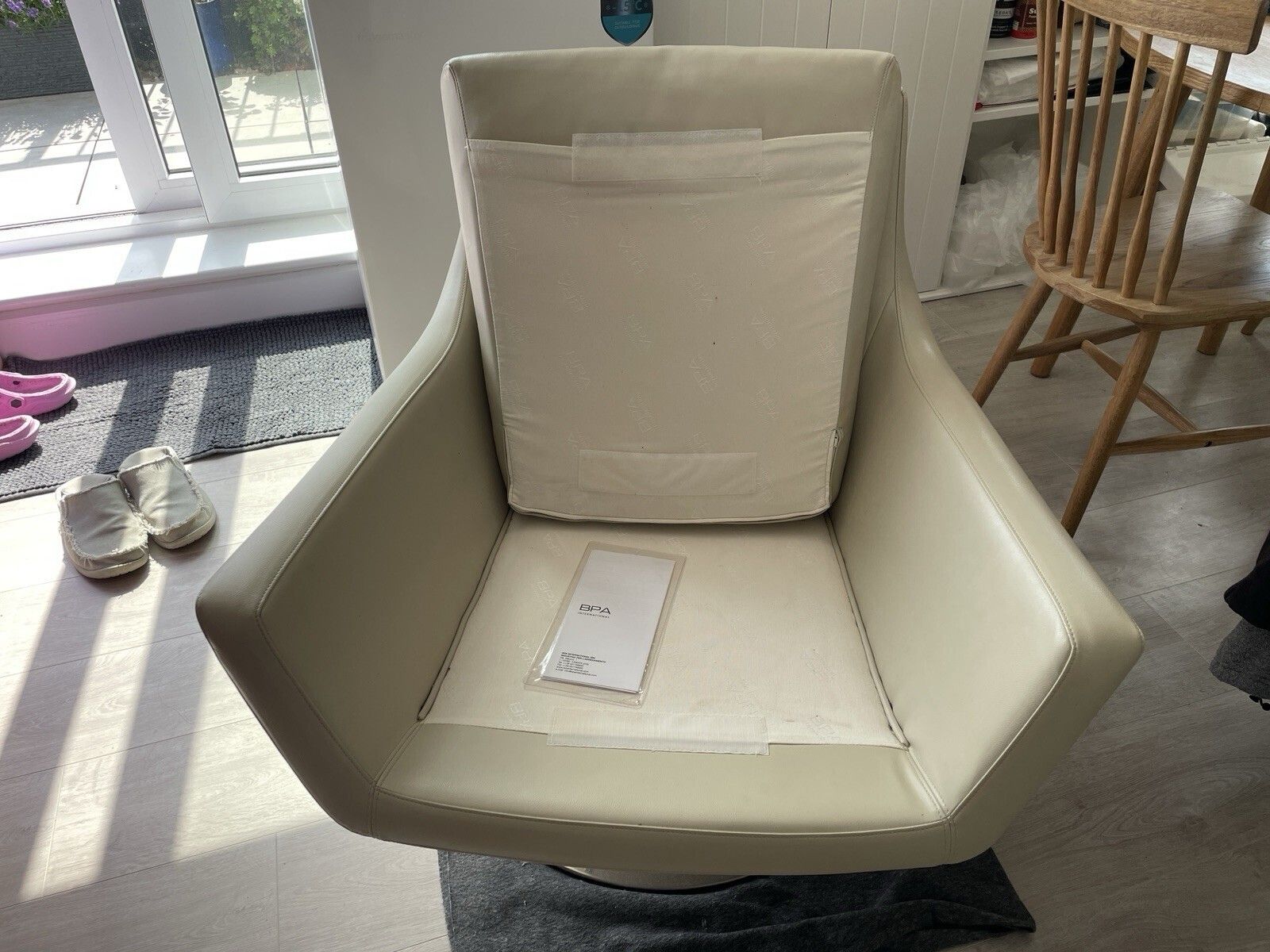 Bpa International Jill Leather Swivel Chair photo vintage