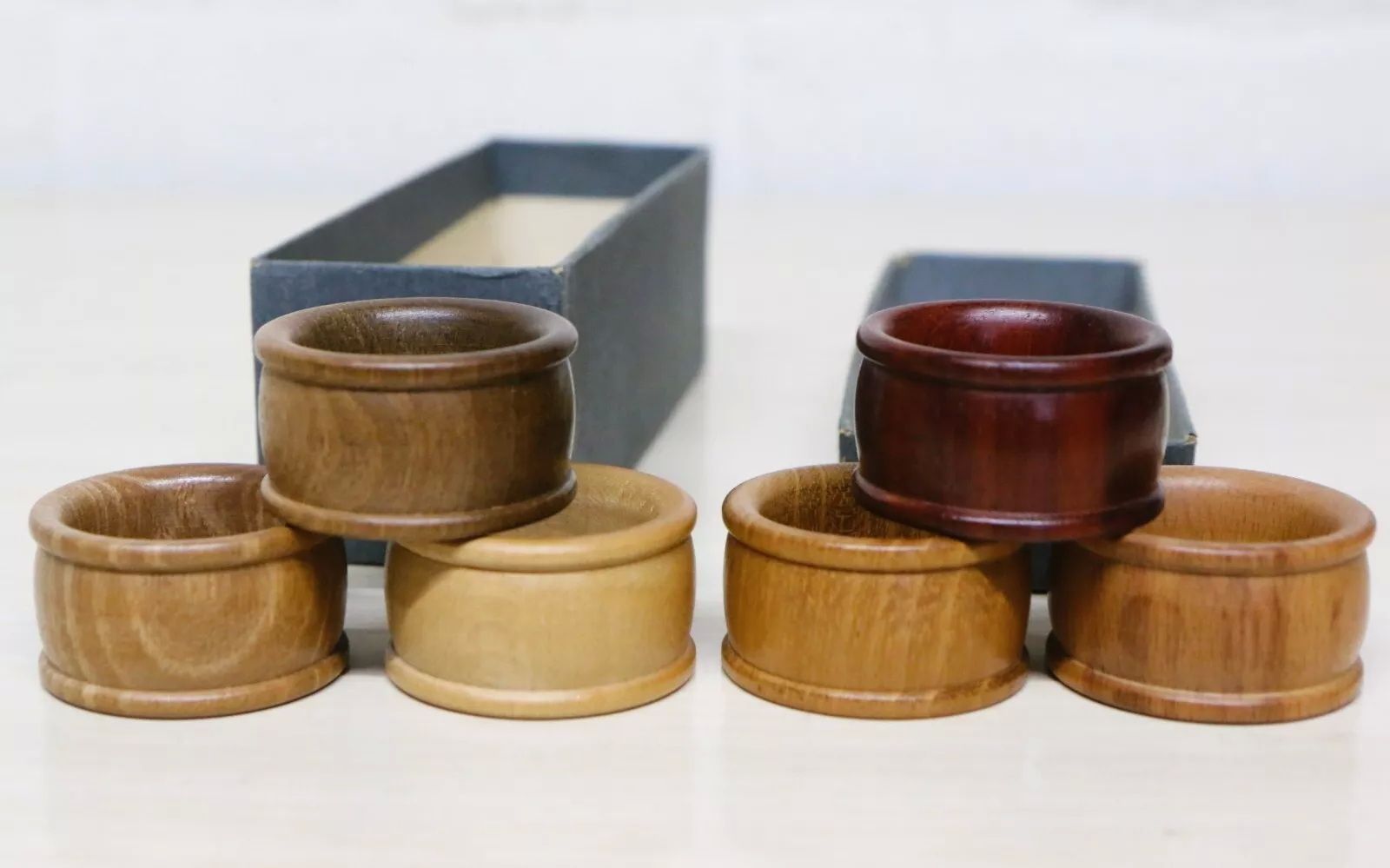 Set Of 6 Mills & Moore 1960's Wooden Ring Napkin Holders For Design Ctr London Mcm