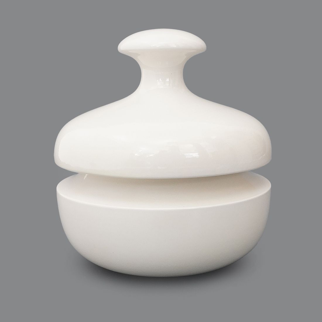 White Ceramic Vase With Lid By Enzo Bioli For Il Picchio, 1970s photo for sale