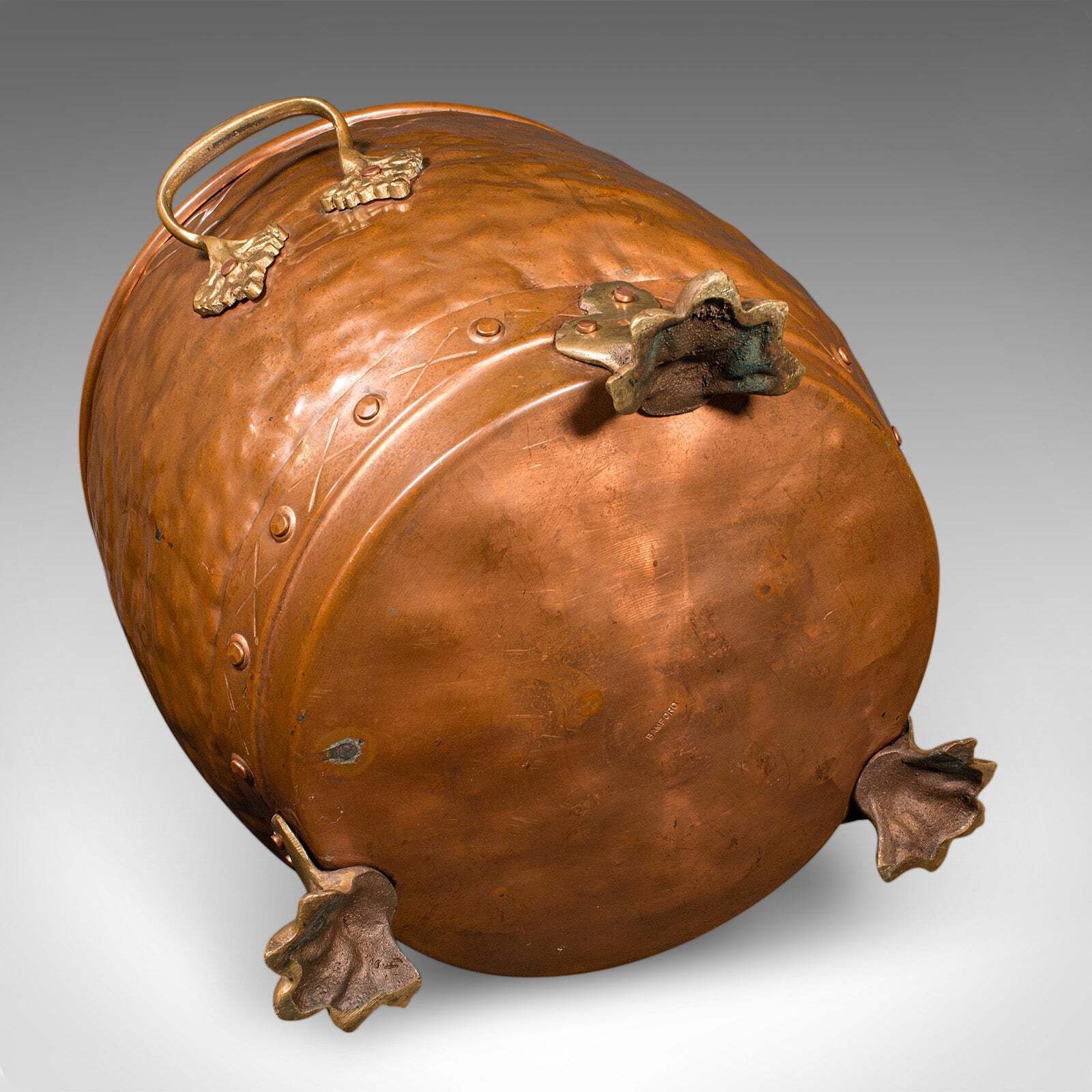 801.0 Antique Fireside Store, English, Handbeaten Copper, Coal Bin, Victorian, C.1900 photo