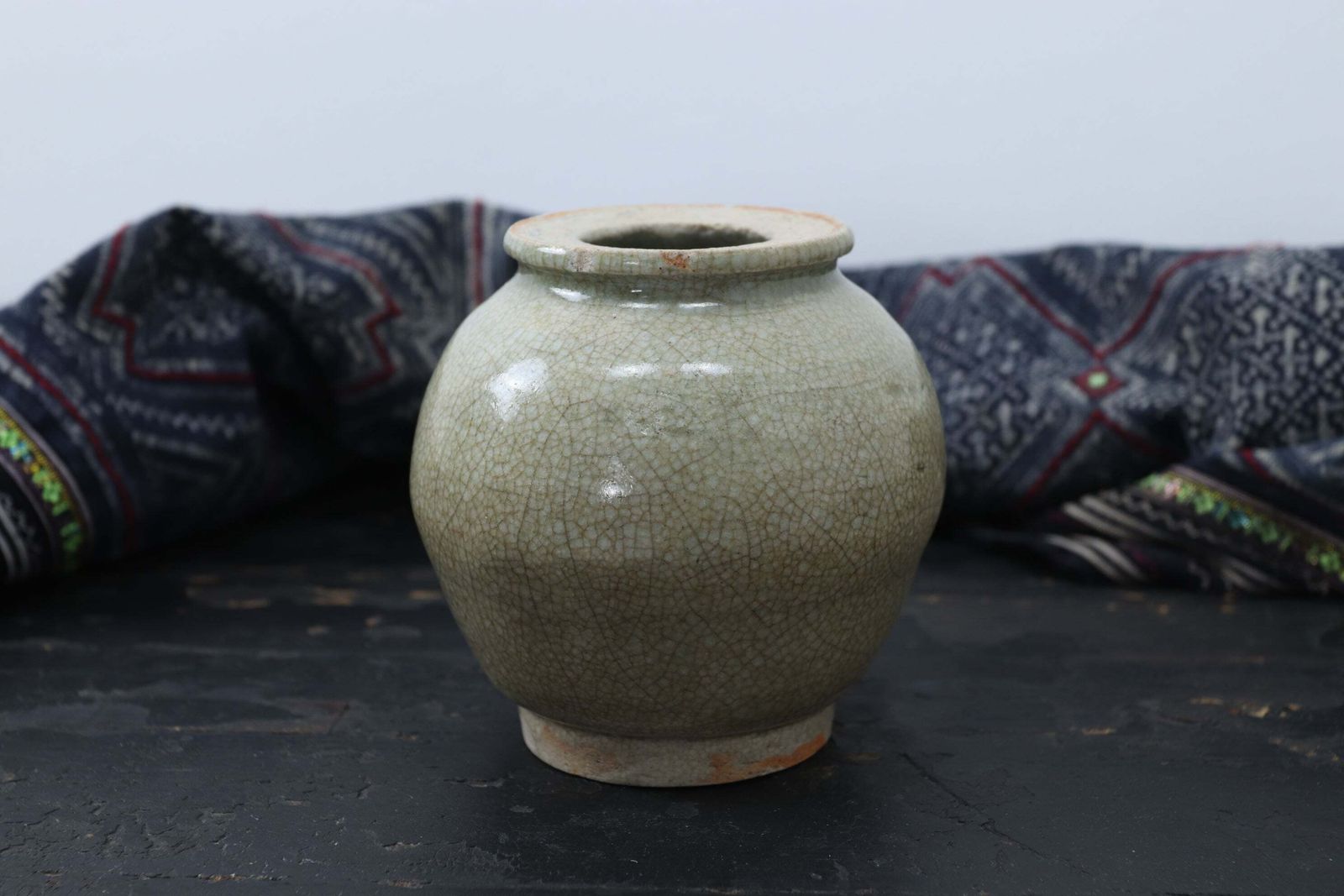 Sung Dynasty Pale Green Stoneware Vase
