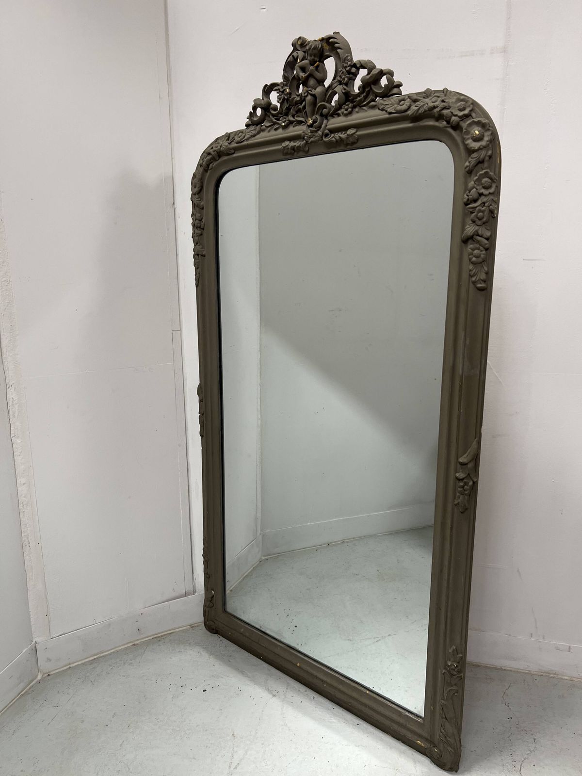 Louis XV Style Mirror In Wood And Patinated Stucco, 20th Century photo furniture