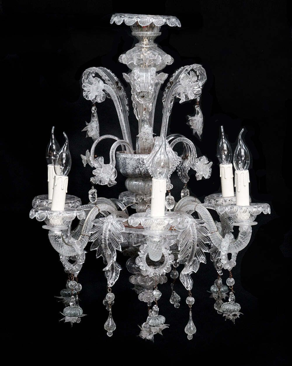 Vintage Venetiaanse Handgeblazen Witte Murano Glazen Kroonluchter Met 6 Lichten photo for sale