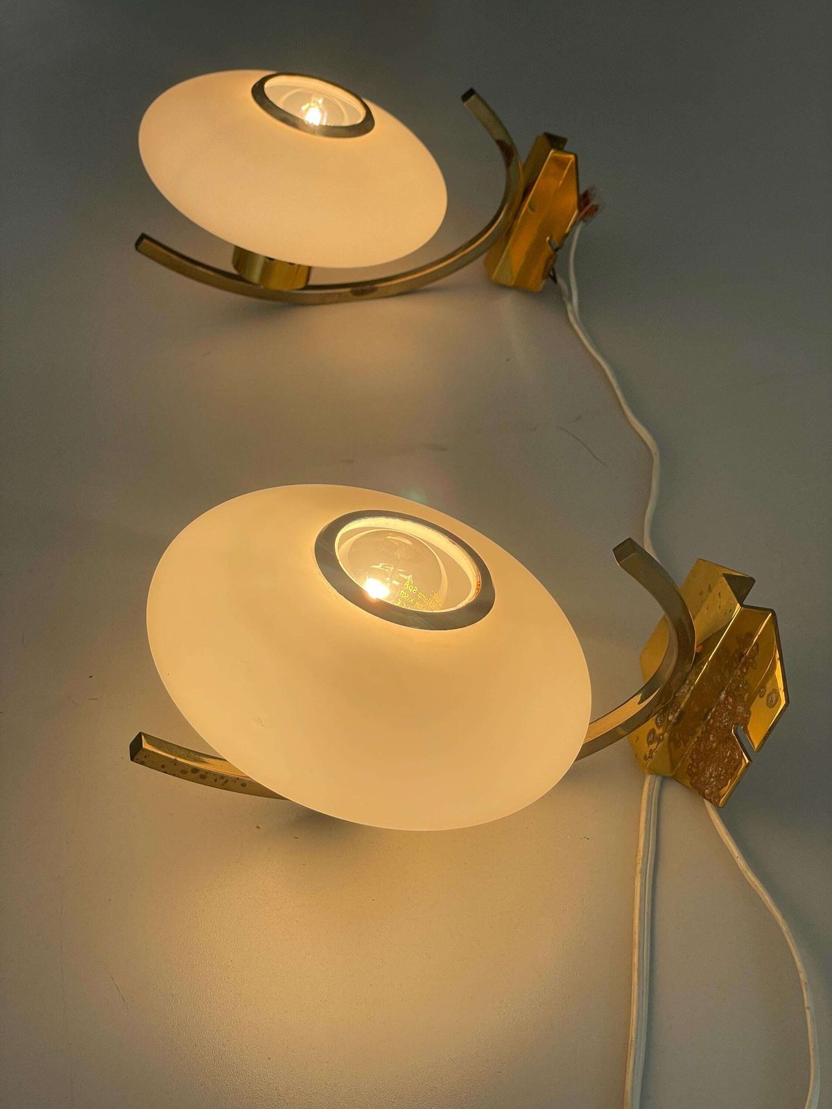 Mid Century Modern Brass And Glass Pair Of Sconces In The Style Of Stilnovo, 1960s, Italy photo vintage