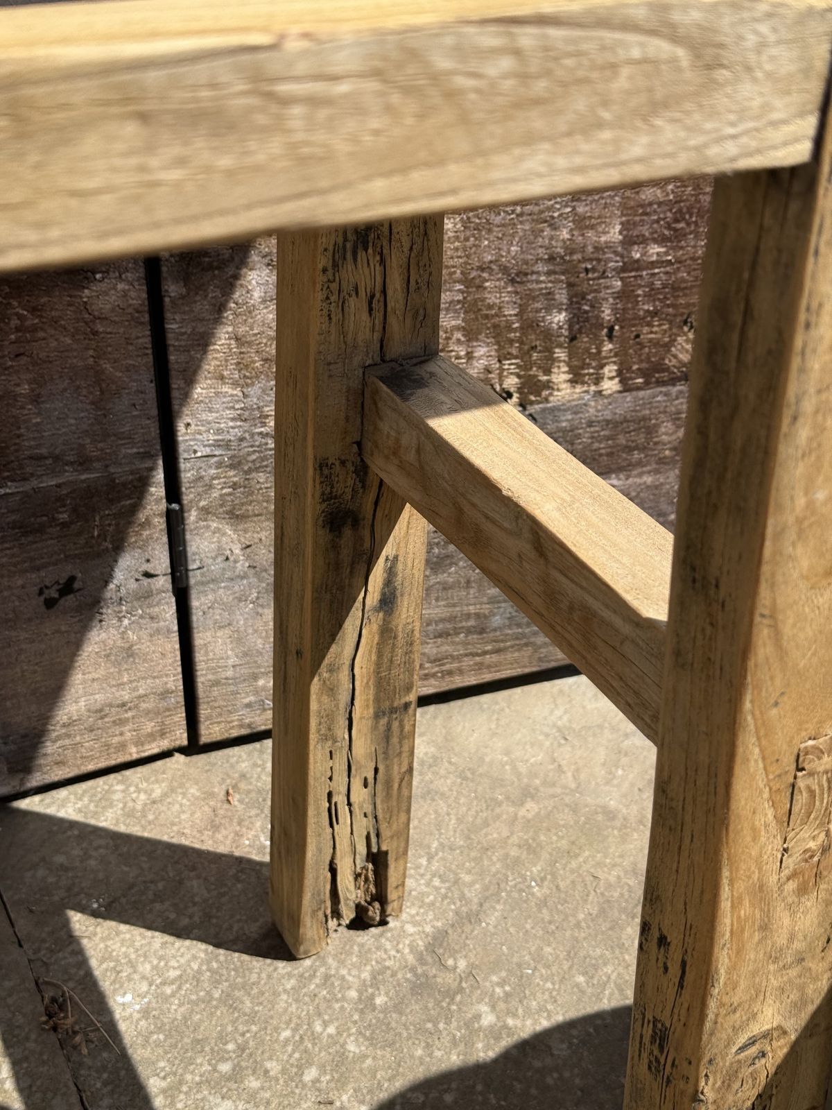 Rustic Elm Console Table – Handcrafted Elegance photo buy