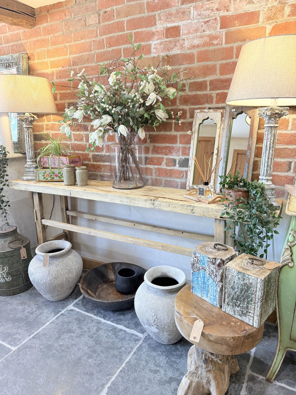 475.0 Rustic Elm Console Table – Handcrafted Elegance photo