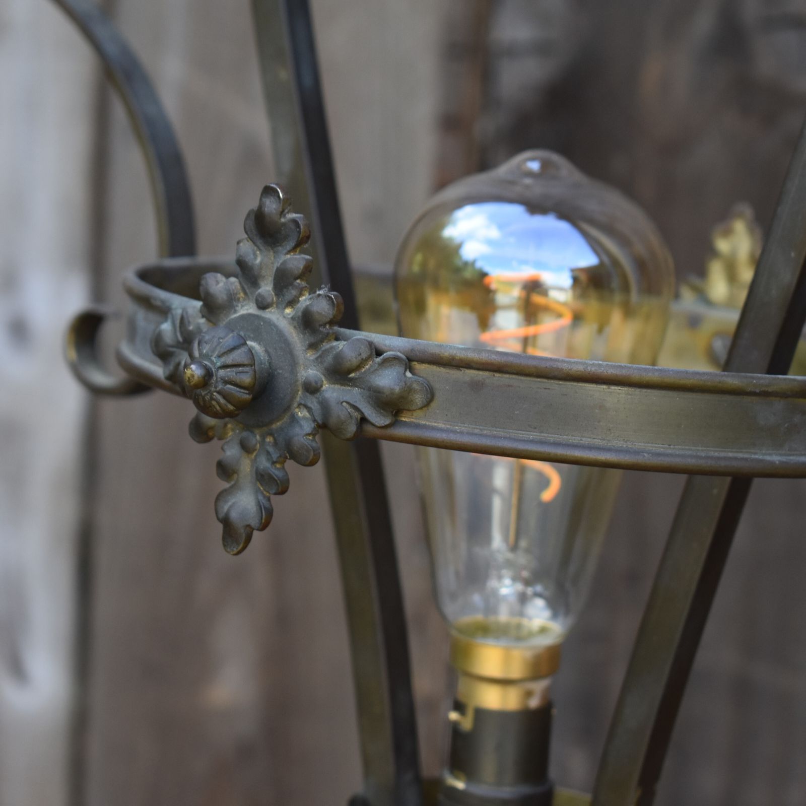 Antique Handmade Acanthus Leaf Heavy Brass Scroll Design Statement Pendant Light photo 275.0