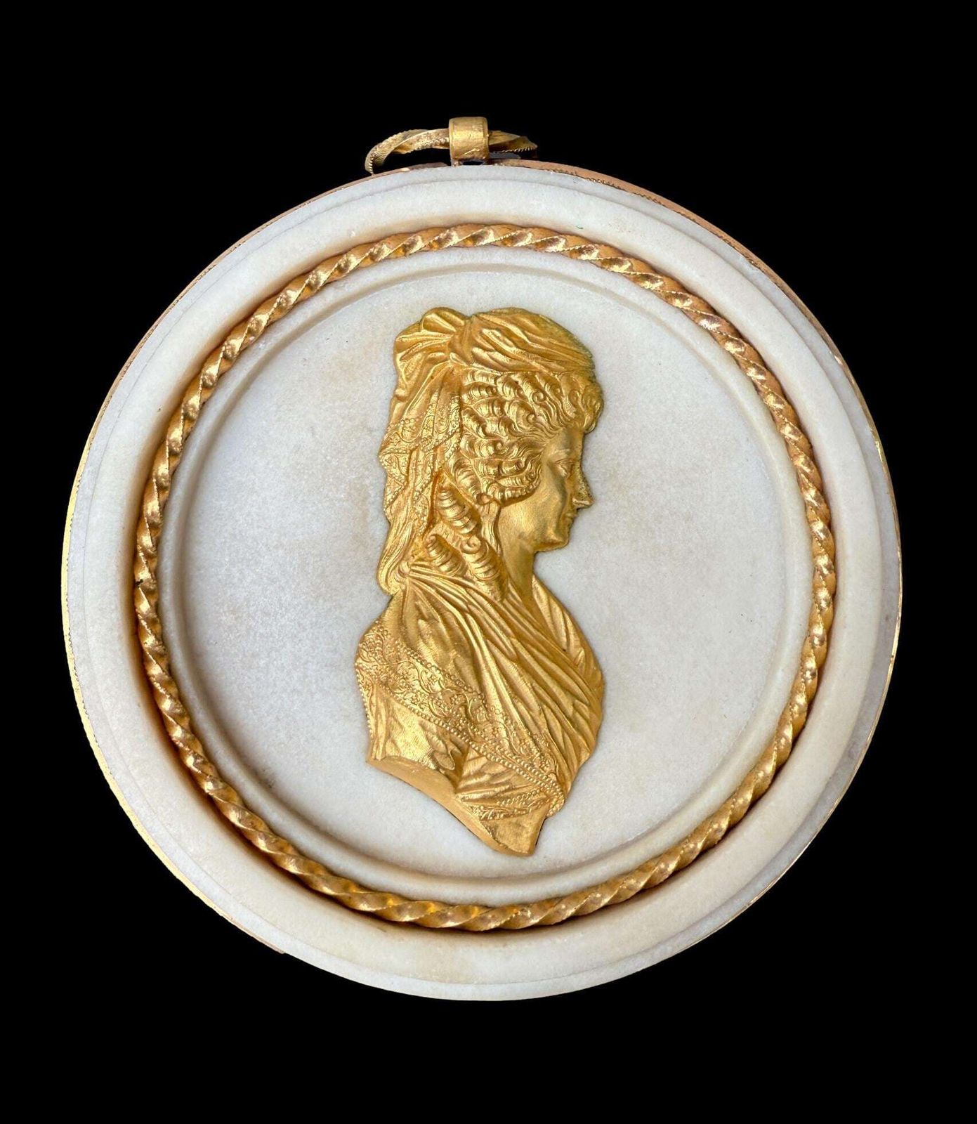A Pair Of Late Louis XVI Ormolu Mounted And White Marble Portrait Medallions Franz I And Maria Theresa Of Austria photo vinterior